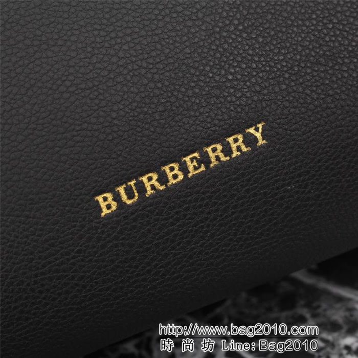 BURBERRY巴寶莉 專櫃爆款 1801原生態細荔枝紋牛皮 手提肩背包  Bhq1118